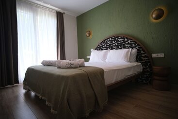 هتل Pietra Social House