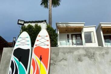 هتل เดอะซีน คาบาน่า บีช รีสอร์ท ขนอม The Scene Cabana Beach Resort Khanom