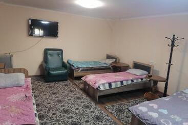 پانسیون Altyn Bulak Guest Hause