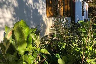 پانسیون Hostel Che Camba