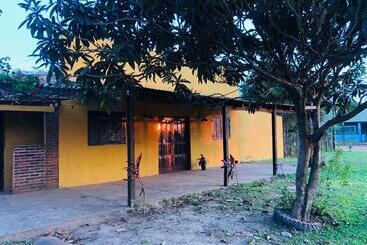 پانسیون Hostel Che Camba