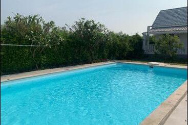 Bed and Breakfast Homestay Apartments