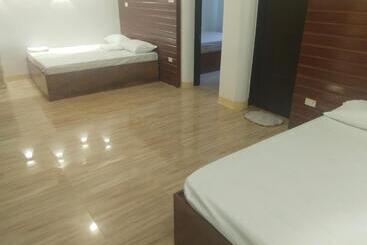 민박 Ljp Farm Resort