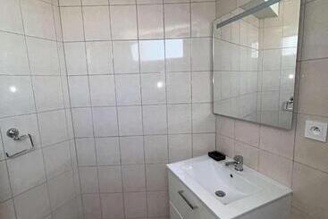 هتل Hôtel Le Pixi Angelus