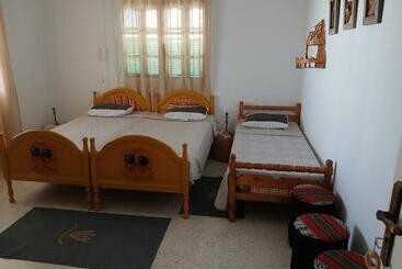 پانسیون Dar Morjana