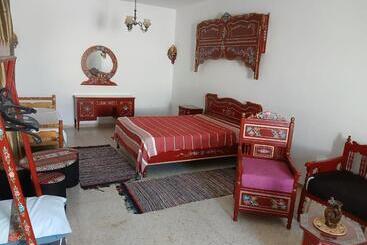پانسیون Dar Morjana