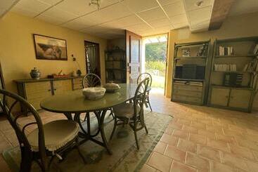 پانسیون Logement Provence Dans Domaine Oléicole