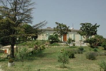پانسیون Logement Provence Dans Domaine Oléicole