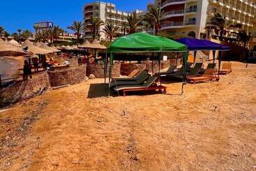 Red Sea Apartment