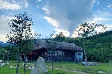 استراحتگاه Sim Farmstay Hà Giang