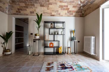 استراحتگاه The Vinum Suites