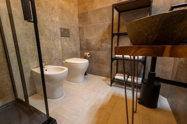 استراحتگاه The Vinum Suites
