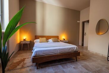 استراحتگاه The Vinum Suites
