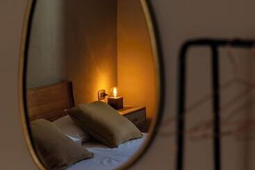 استراحتگاه The Vinum Suites