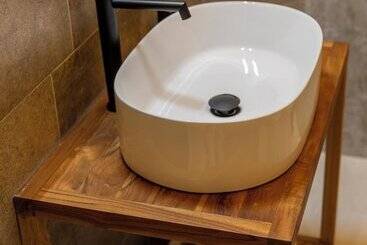 استراحتگاه The Vinum Suites