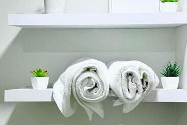 تختخواب و صبحانه Demillo Style Suites At Smdc
