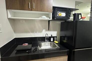 تختخواب و صبحانه Demillo Style Suites At Smdc
