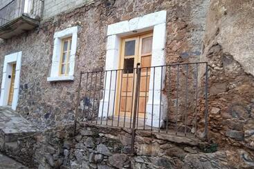 هتل Casa Tzicuri