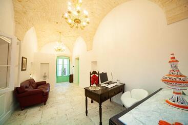 پانسیون Bella Itria Esclusiva Dimora Storica Del Borgo Antico