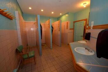 هاستل Auberge Jeunesse De Tadoussac