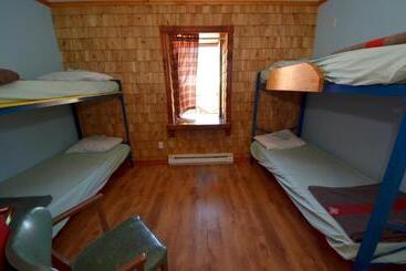 هاستل Auberge Jeunesse De Tadoussac