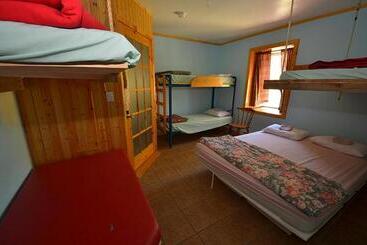 هاستل Auberge Jeunesse De Tadoussac