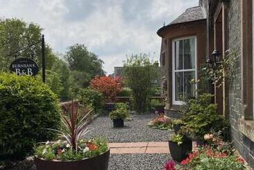 Burnbank Bed And Breakfast