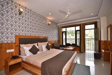 هتل Hadimba Residency