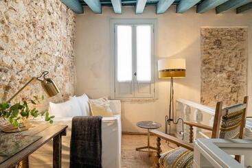 پانسیون Art Suites By Casa Del Santo