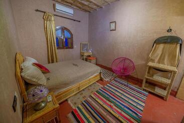 پانسیون Dar Nadia Bendriss, Ouarzazate Tabounte