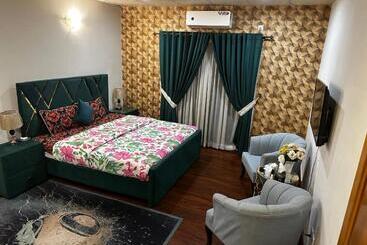 پانسیون De Shalimar Guest House
