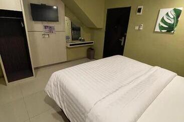 פנסיון Xten Guest House Near Harbour Bay Batam