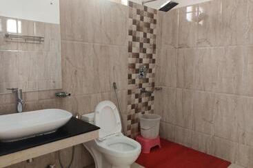 تختخواب و صبحانه Ewam Chunka Guest House Ladakh By Lexstays