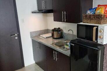 Chill Spot Staycation In Pasig