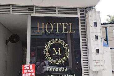 هتل Dinastia Castillo Melgar