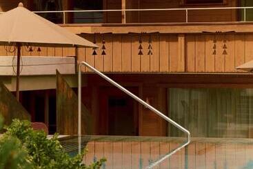 هتل The Brecon   All Inclusive