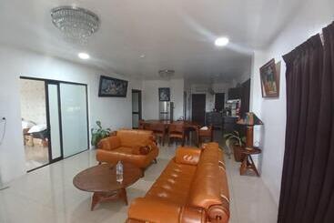 هتل White Diamond Apartments