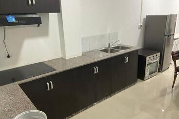 هتل White Diamond Apartments