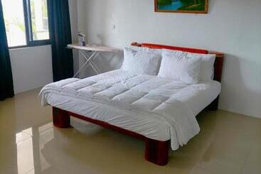 هتل White Diamond Apartments