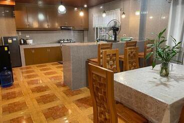 پانسیون Ardenia S Transient House