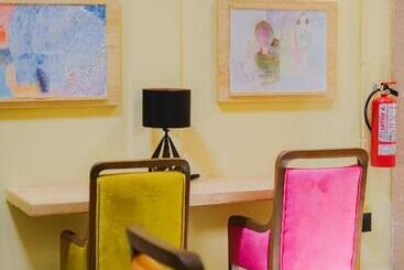 پانسیون Bodegante Hostal 3