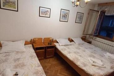 پانسیون Dumanova House