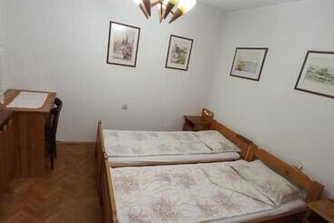 پانسیون Dumanova House