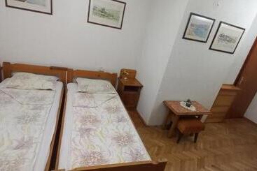 پانسیون Dumanova House