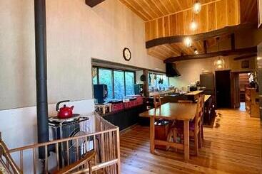 پانسیون Homestay Hanihoheto