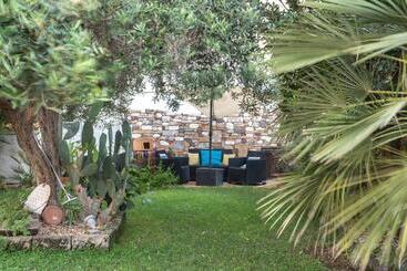 پانسیون Il Borgo   Guest House