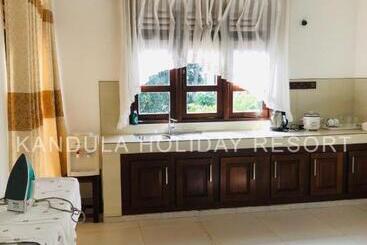 膳宿费 Kandula Holiday Resort