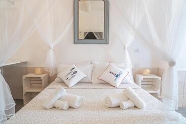 پانسیون Nialè   Luxury & Relax