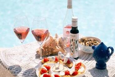 پانسیون Nialè   Luxury & Relax