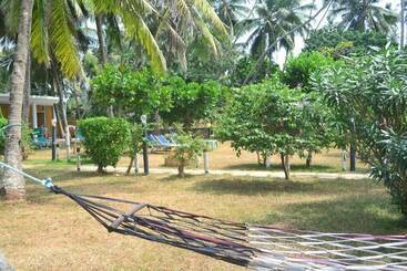 Amaya Beach Hotel Dikwella